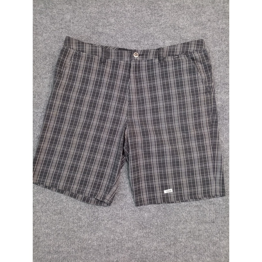Hurley Mens Plaid Shorts Size 38 Gray Black Casual Flat Front Surf Skate